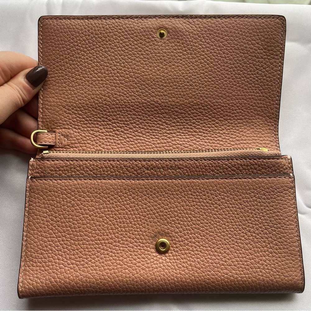 Tory Burch Britten Smartphone Wallet Pink Pebbled Leather Gold Hardware - Picture 4 of 11